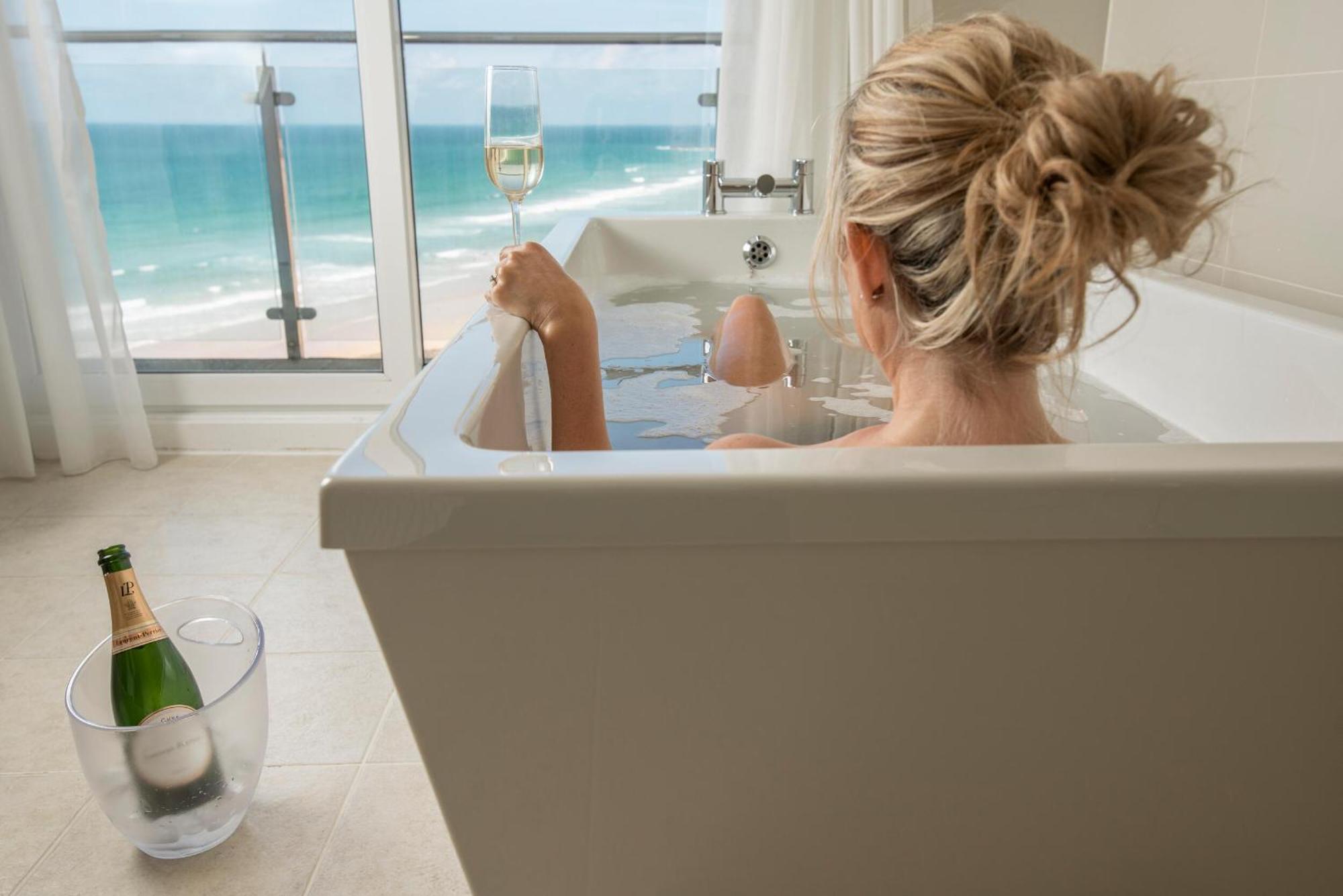 Fistral Beach Hotel And Spa - Adults Only New Quay Zewnętrze zdjęcie